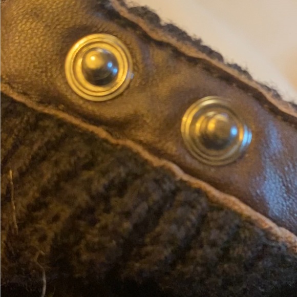 GUCCI Cardigan Sweater - Picture 11 of 15